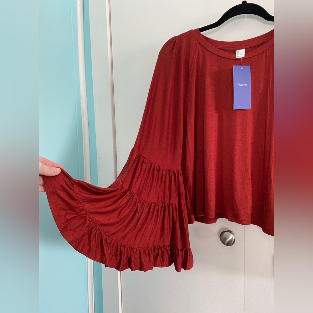 NWT Burnt Orange Floerns Bell-Sleeve Shirt Size Small